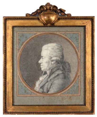Attribué à Jacques Antoine Marie LEMOINE (1751 - 1824) 
Portrait d'homme de profil
Crayon...