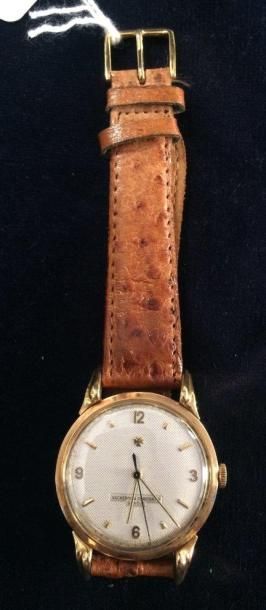 VACHERON & CONSTANTIN No. 318312/489330.
Montre bracelet en or jaune 18k (750).
Boîtier...