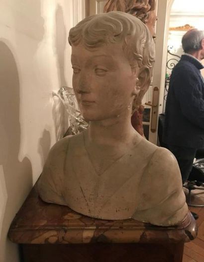 null Deux bustes de femmes
Moulages en plâtre
Dans le goût du début du XIXe siècle
Accidents...