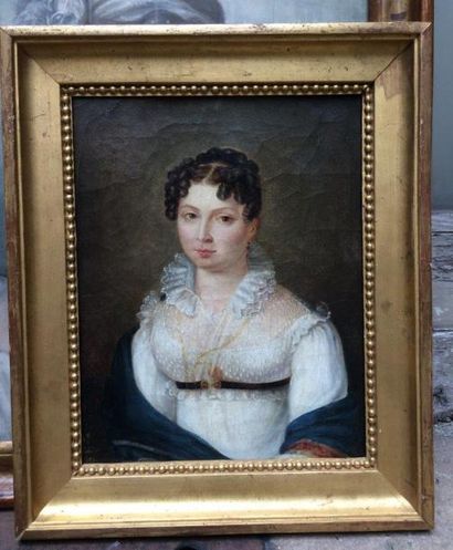 École du XIXe siècle Portait en buste d'une femme à la robe blanche
Huile sur toile
Mademoiselle...