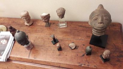 null Bibelots: ensemble de dix têtes en pierre et bronze Asie, grecqu et Aztèque