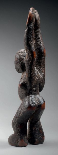 null STATUETTE BUTHIB LOBI, STYLE DAGARA-LOBR, BURKINA FASO
Bois
H. 17 cm
LOBI FIGURE...