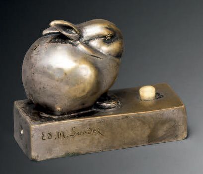 Édouard-Marcel SANDOZ (1881-1971) Lapin sonnette
Bronze à patine argent
Signé E.S...