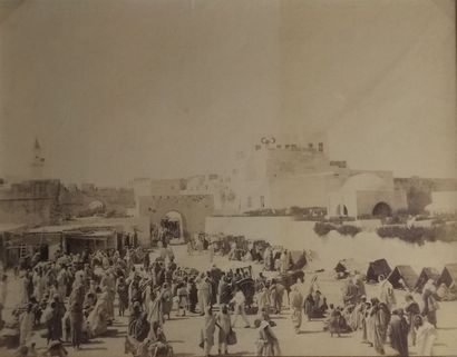 null 10 photographies - S. L. Cafsar et photographe non identifié

Libye, c. 1870-1890.

Tripoli....