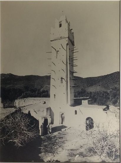 null 12 photographies - Lafayette Ltd. – M. Guenguy et divers

Maroc, c. 1900-1930.

Abderramahne...
