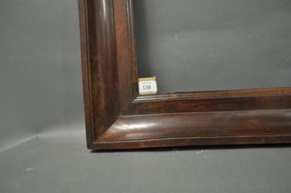 null GORGE en noyer mouluré.
Époque Louis XVI.
63 x 76,6 cm - Profil: 9,5 cm