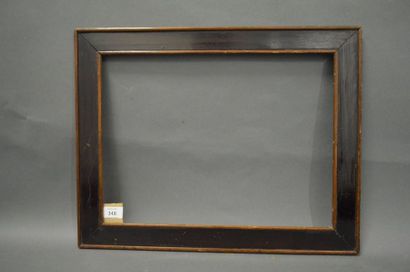 null CADRE À CASSETTA en bois teinté.
Espagne, XIXe siècle.
31 x 41,8 cm - Profil:...