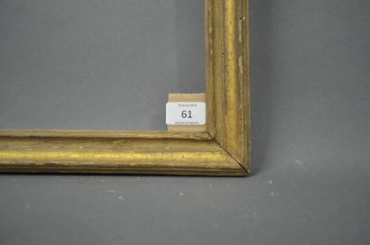 null BAGUETTE en chêne mouluré et doré.
Époque Louis XV.
54,1 x 74,6 cm - Profil:...