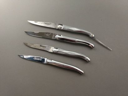 null LAGUIOLE - Ensemble de quatre couteaux pliants FORGE DE LAGUIOLE - BALAIDIER...