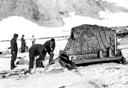 null INCROYABLE TRANCHE DE LA MÉTÉORITE DE CAP YORK - AGPALILIK
Poids: 10kg
H. 80...