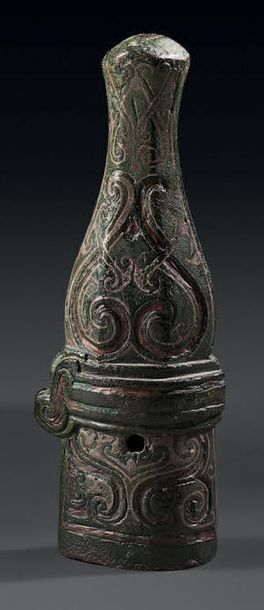CHINE - ROYAUMES COMBATTANTS (480-221 AV. JC.) Ornement d'essieu de char en bronze...