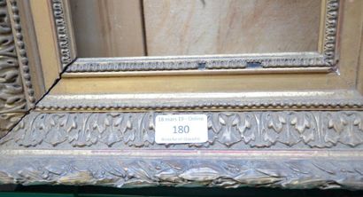 null Paire de cadres en bois et stuc doré

Epoque Napoléon III

23,5 x 18 cm - Profil...