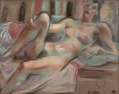 André LHOTE (1885-1962) 
Femme nue aux tentures
Pastel sur carton contrecollé sur...