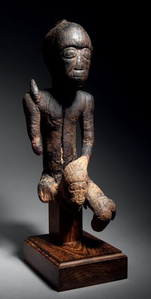 null ? Fragment d'une statuette double Tabwa, de style Tumbwé, République Démocratique...