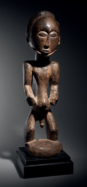 null Statue Hemba, République Démocratique du Congo
Bois
H. 49 cm

Hemba figure,...