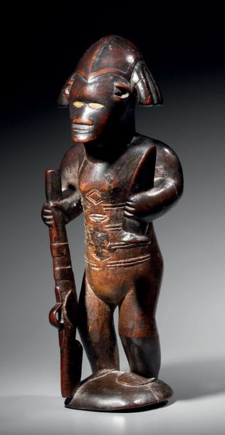  Statuette Bembé, République Démocratique du Congo Bois, porcelaine H. 17 cm Bembe...