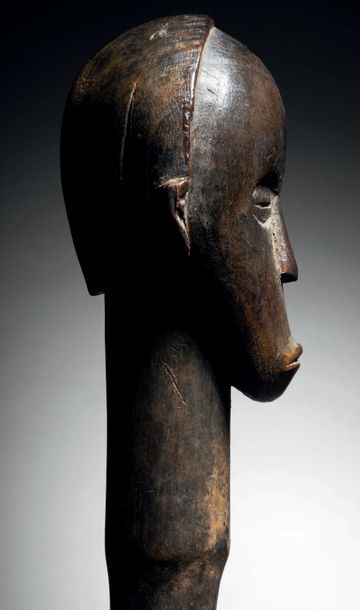 null Tête d'un ancêtre pour le culte du byeri (añgokh-nlô-byeri), Fang, Afrique équatoriale...