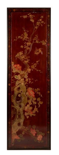 CHINE Pair of panels with polychrome engraved decoration of birds and plants on a...