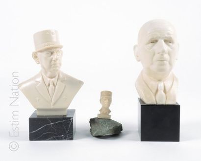 DE GAULLE Lot de trois bustes en résine représentant le Général Charles De Gaulle...