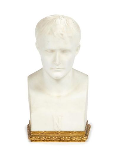 CANOVA D'APRES - BUSTE DE NAPOLEON IER After Antonio CANOVA (1757-1822)

Bust of...