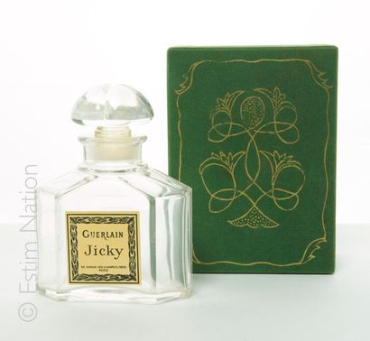 Guerlain GUERLAIN "JICKY". Bouteille de parfum portant son étiquette bouchon quadrilobé...