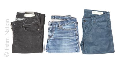 DIESEL, YUMI MAZAO QUATRE JEANS en coton et denim dont un noir (W27, W28), DEUX PANTALONS...