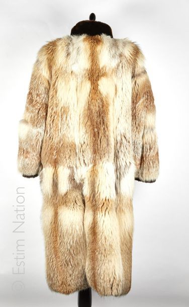 YVES SAINT LAURENT FOURRURES VINTAGE Fox fur coat with golden chocolate sheepskin...