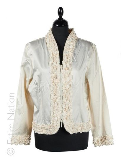 ANNE FONTAINE, COSTUME NATIONAL, ZARA, ET DIEU CRE CORSAGE en polyester et coton...