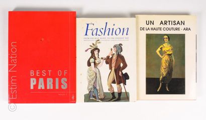 SUR LE THEME DE LA MODE Ensemble de livres brochés illustrés :
- FASHION from ancient...