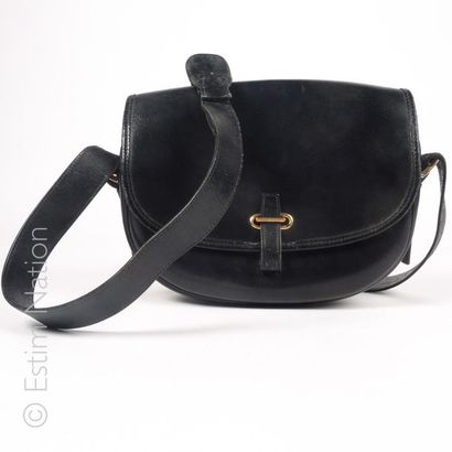 HERMES PARIS CIRCA 1970/1975 SAC "BALLE DE GOLF "en box noir, garnitures plaqué or...