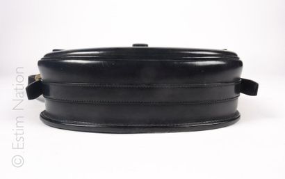 HERMES PARIS CIRCA 1970/1975 SAC "BALLE DE GOLF "en box noir, garnitures plaqué or...