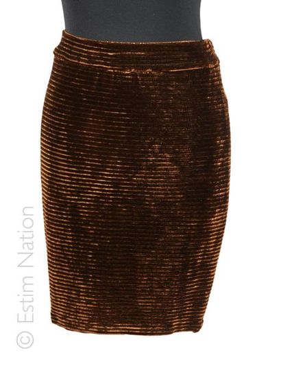 Isabel CANOVAS TWO SKIRTS in stretch corduroy panne, the first black, the second...