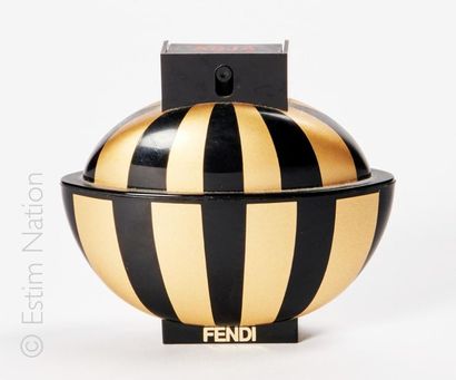 FENDI « Asja » Flacon atomiseur sculptural, contenance 40mL d'Eau de Parfum. Titre...