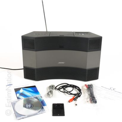 AUDIO VINTAGE Chaîne compacte Audio de marque BOSE modèle Acoustic Wave Music system...