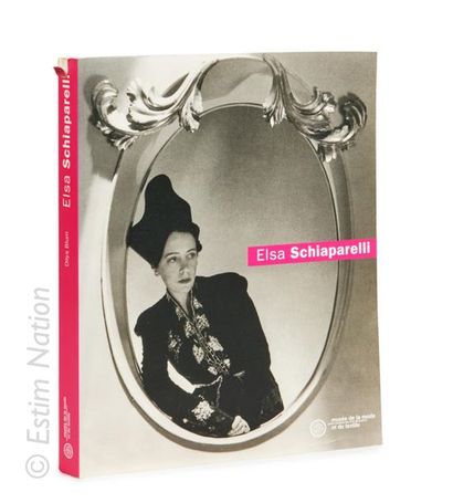 Livre « Elsa Schiaparelli Musée de la Mode et du Textile» Illustrated book with photos...