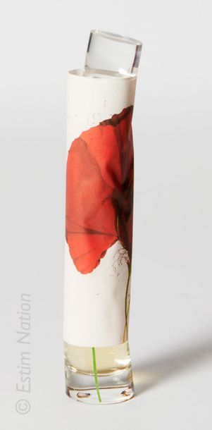 KENZO « Flower by Kenzo » Flacon vaporisateur contenant 50mL d'Eau de Parfum. Coffret...