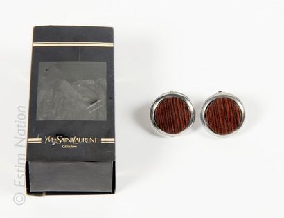Yves Saint LAURENT Circular earrings with wooden ribbed decoration. Engraved on the...