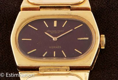 Audemars Piguet pour HERMES Très rare montre mixte de ville en or jaune 18K 750 millièmes...