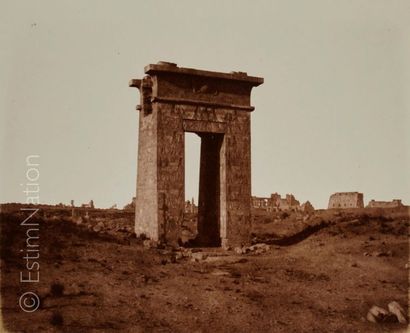 Félix TEYNARD (Français, 1817-1892) Karnak, Thèbes - Grande porte du nord vue du...