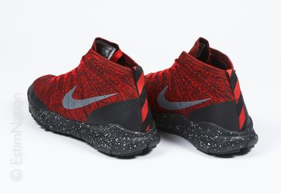 NIKE FLY KNIT PAIRE DE SNEACKERS montantes trainer Chukka FSB gym rouge à semelle...