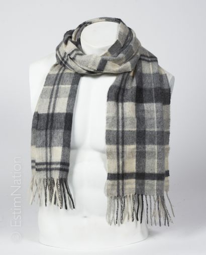 HOGARTH, ANONYME VINTAGE TWO fringed scarves in Scottish Cashmere: the first one...