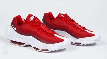 NIKE AIR MAX 95 PAIR OF BASKETS Air Max 95 model Ultra University Red (P 10 us soit...