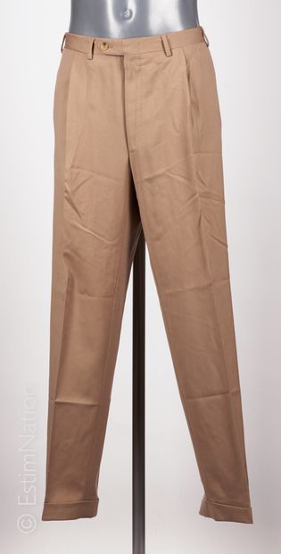 LANVIN Classic beige wool pants with lapels (T 54) (tiny traces)