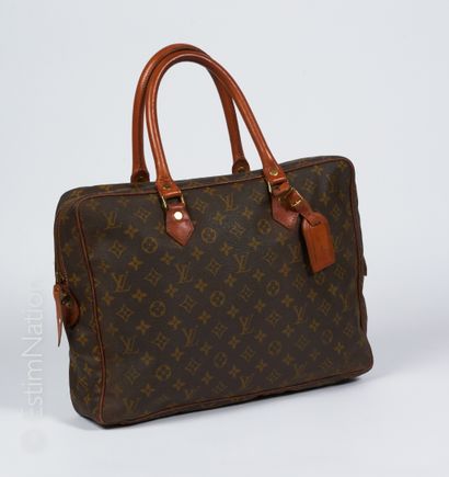 LOUIS VUITTON CIRCA 1970/75 
PORTE DOCUMENT en toile Monogram et cuir naturel, porte-adresse...