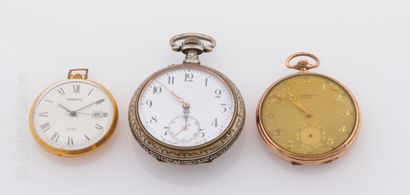 MONTRES DE GOUSSET 
Lot de trois montres de gousset dont deux en métal doré : 




-...