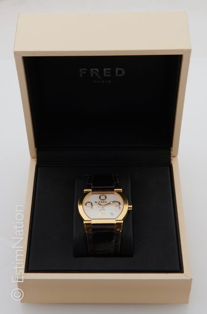 FRED - Référence FD014150 - MONTRE DE DAME OR JAUNE 
Montre de dame en or jaune 18K...