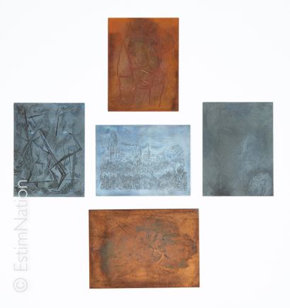 PLAQUES DE GRAVURES Ensemble de douze plaques en cuivre et métal blanc gravées à...