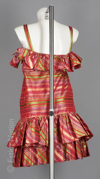 SAINT LAURENT RIVE GAUCHE (COLLECTION PRINTEMPS-ETE 1982) 
DRESS in shimmering silk...