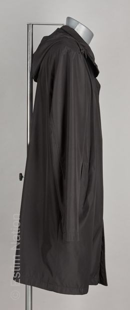 ADOLFO DOMINGUEZ PARDESSUS imperméable à capuche amovible en polyester noir, deux...