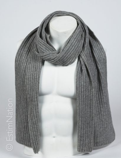 ANONYME ECHARPE en tricot cachemire côtelé gris (30 x 200 cm)